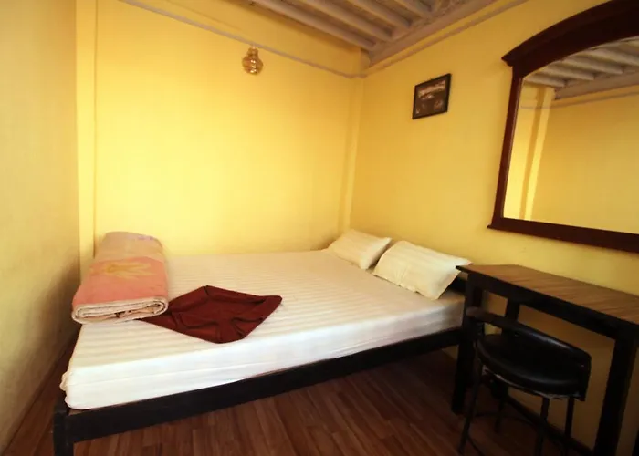 Beehive Hostel